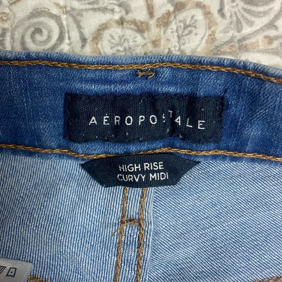 Curvy Hi-Rise Mini Shots - Picture 3 of 4